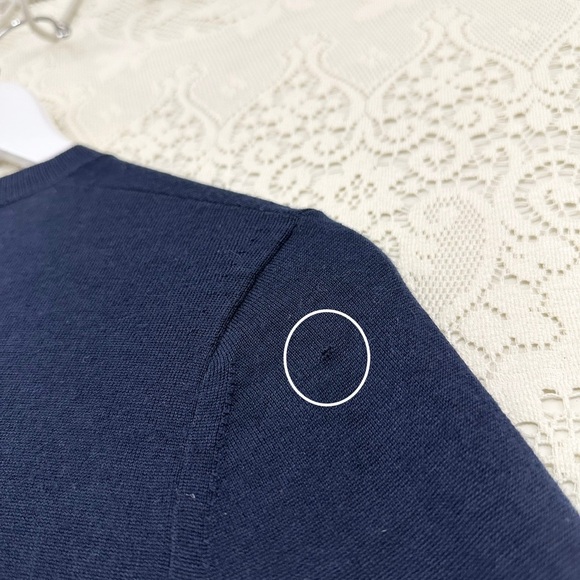 Burberry Merino Wool Elbow Patch Crewneck Sweater - Picture 13 of 16